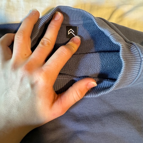 Cropped Oner Active Sweatshirt - Picture 3 of 4